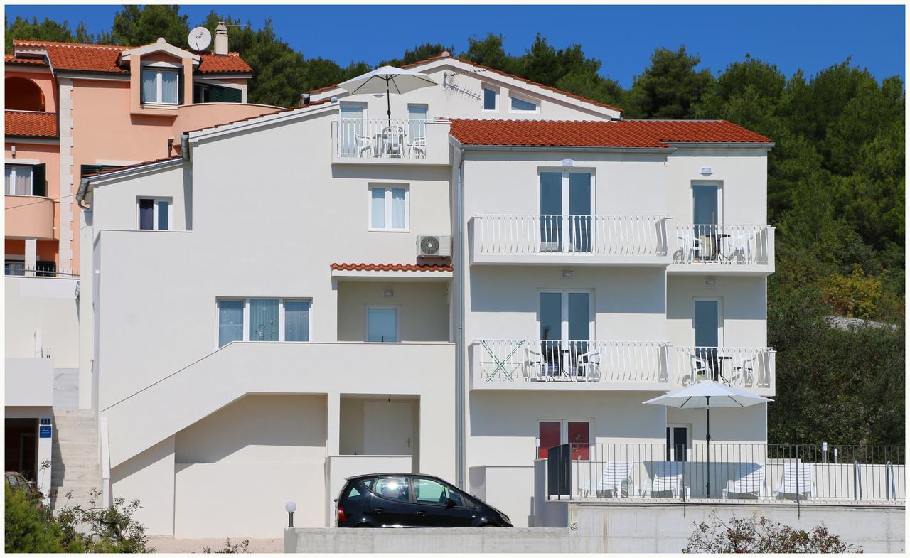 Apartments Huljev Primošten Esterno foto